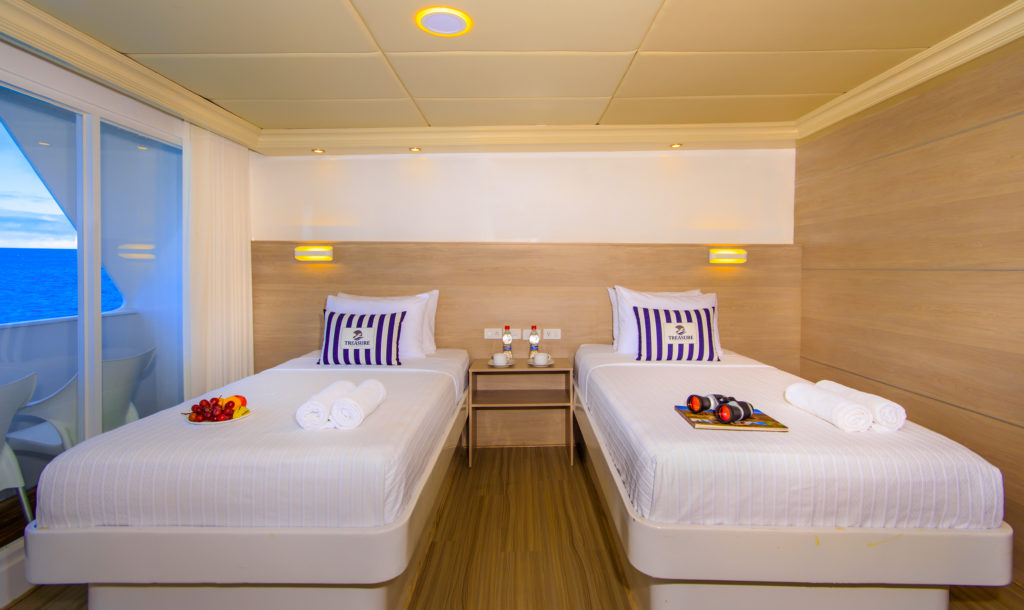 Treasure of Galapagos twin bed suite