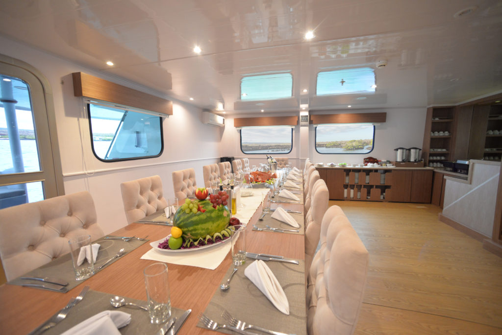 Dining area on the First-Class Galapagos Seaman Experience