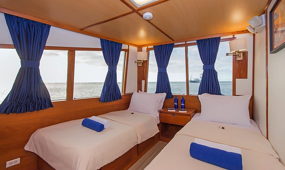 Beluga Main deck twin cabin